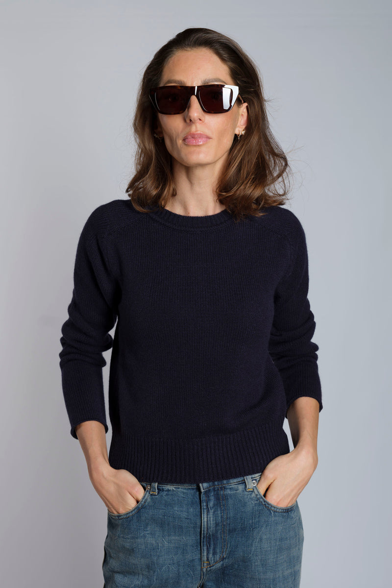 TUNIA | ROUND NECK