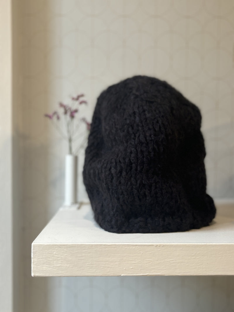 KNIT | BOUCLÉ HAT