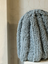 Hand made ribbed hat