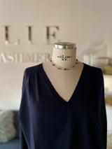 V-neck light cashmere shirt